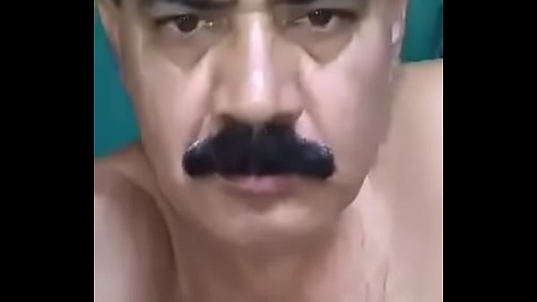 Desi hairy masturbating