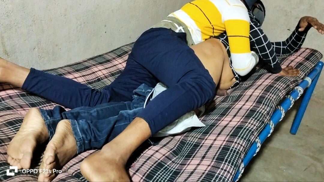 Indian Gay – Fast Time Stepbrother Coming My House And Big Young Cook In My Ass.