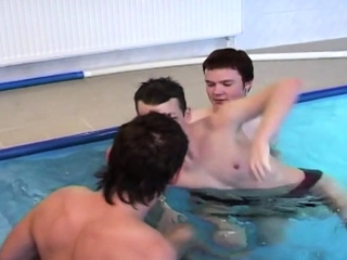 Twinks Sucking Rimming And Fucking Each Other In The Pool